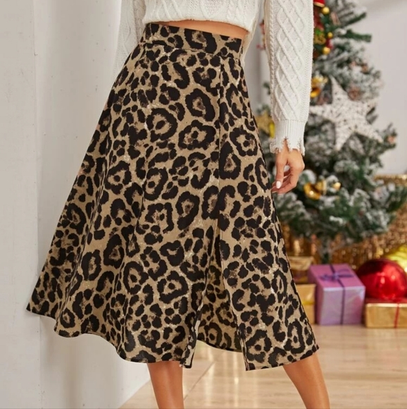 SHEIN Dresses & Skirts - A-line Leopard Print Midi Skirt